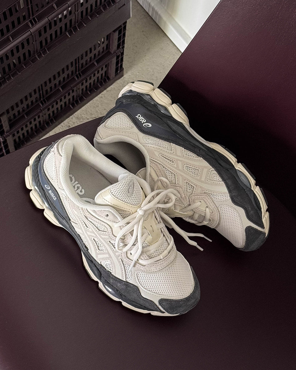 アシックスGEL-NYC WHITE SMOKE GREY25.0cm Asics Gel NYC White Smoke Grey – Pristine Fits