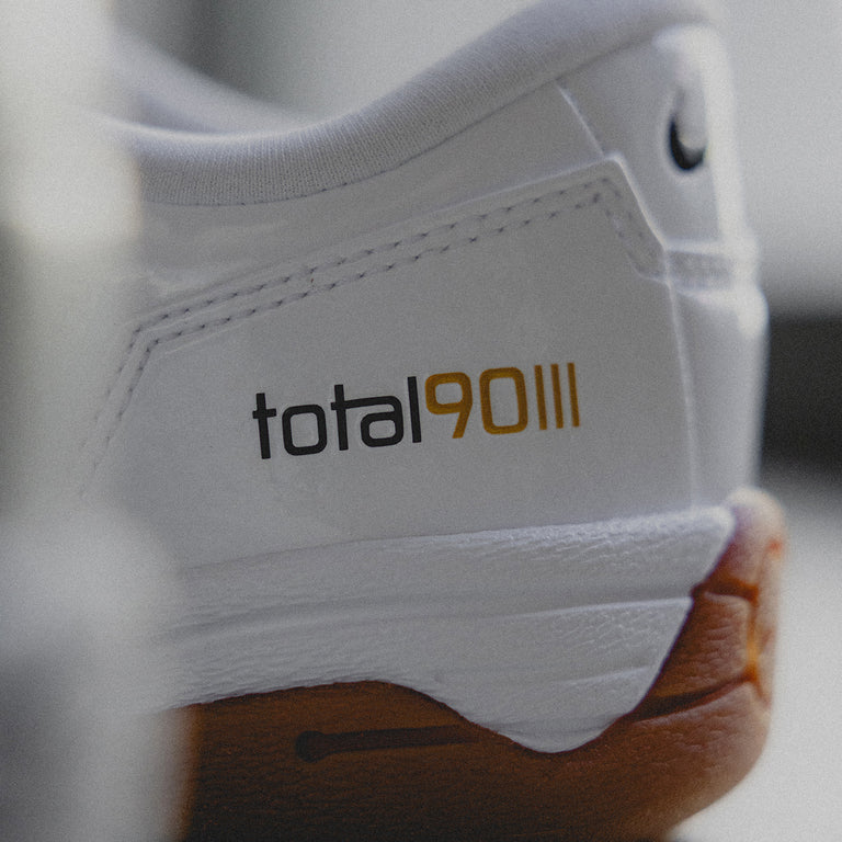 Nike Wmns T90 onfeet