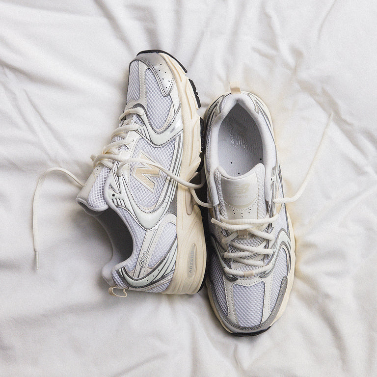New Balance U530ESB onfeet