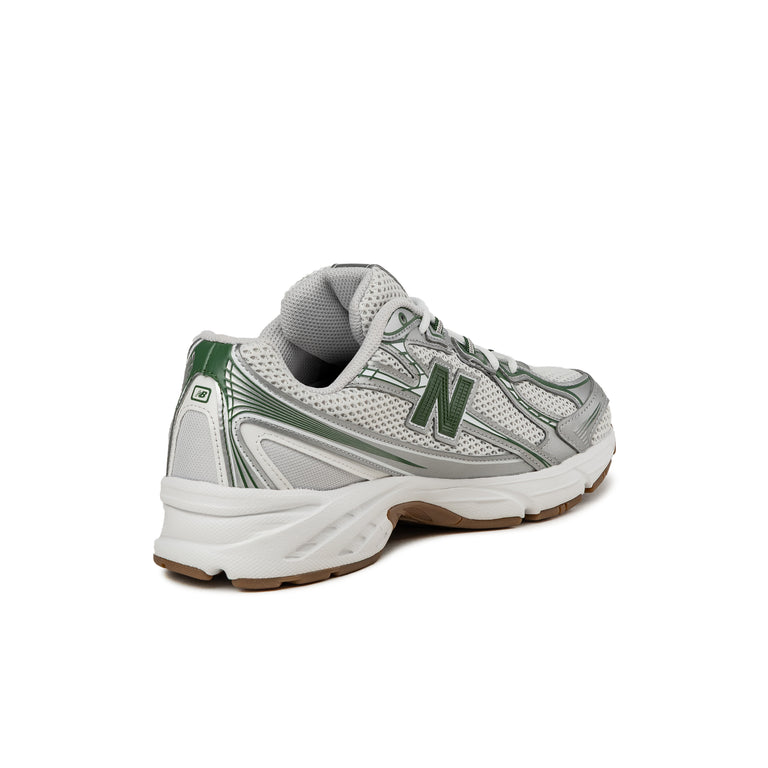 New Balance U740SF2
