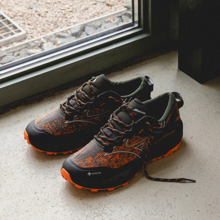 Mizuno x Maharishi Wave Mujin LS GTX onfeet