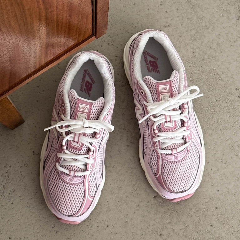 New Balance U740PP2 onfeet