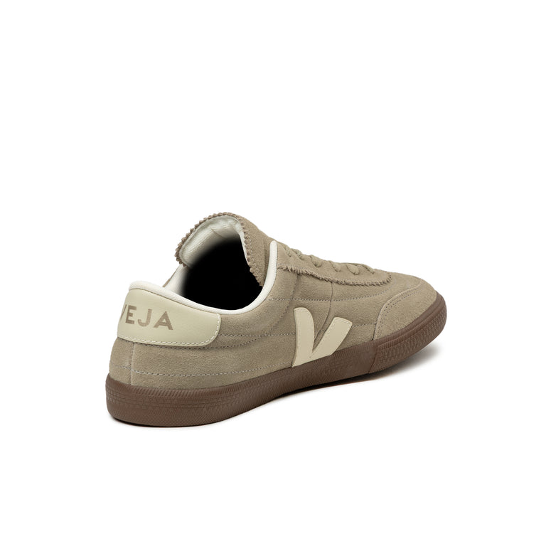 Veja Panenka *Suede*