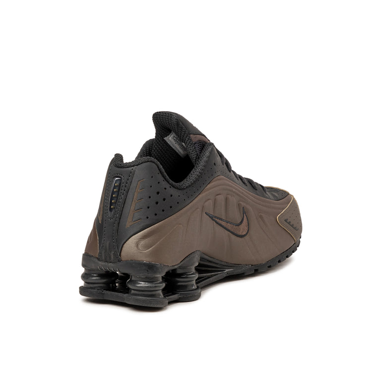 Nike Wmns Shox R4