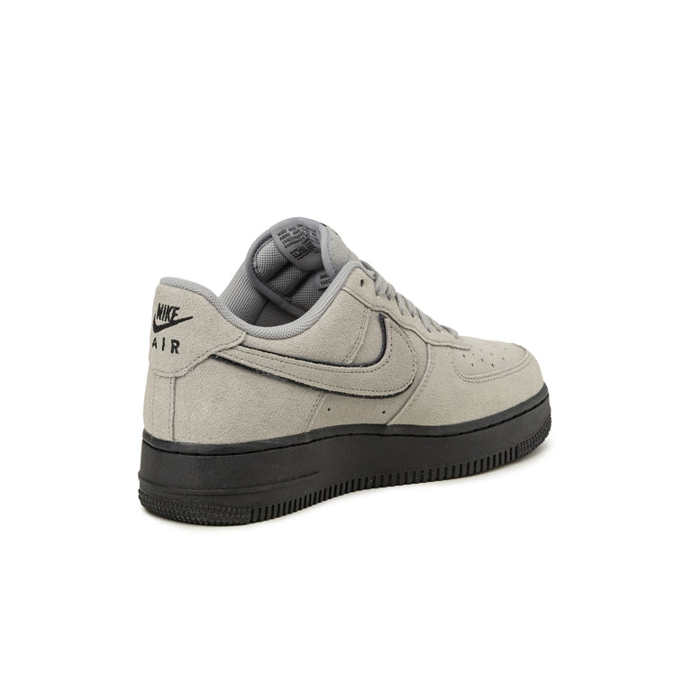 Nike Air Force 1 '07