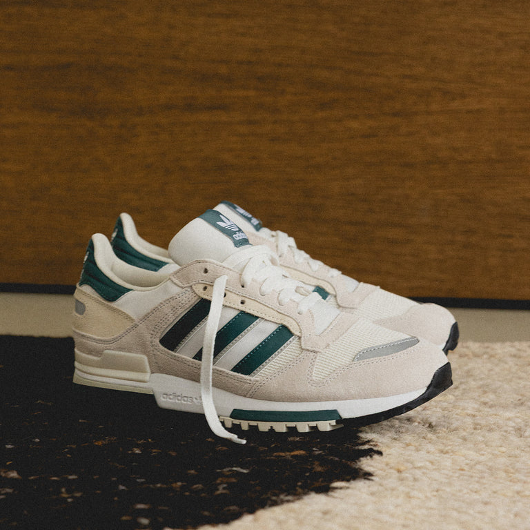 Adidas ZX 600 onfeet
