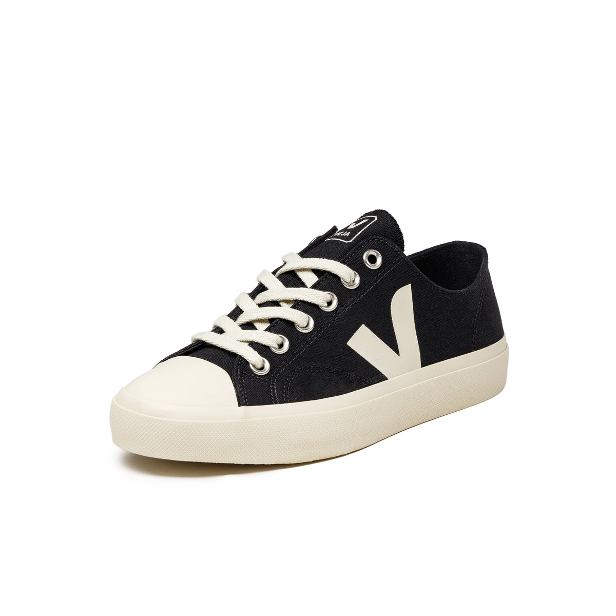 Veja wata white black deals