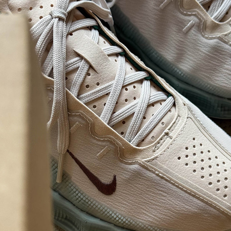 Nike Ava Rover onfeet