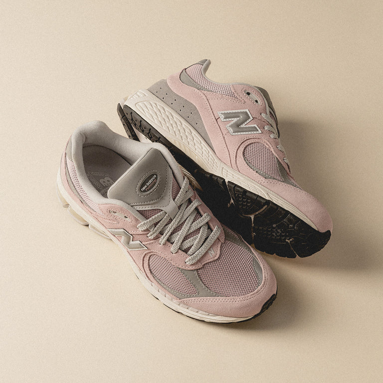 New Balance M2002RFC onfeet