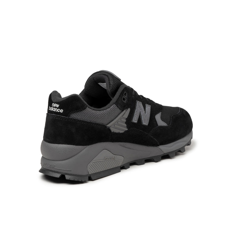New Balance MT580RGR *Gore-Tex*