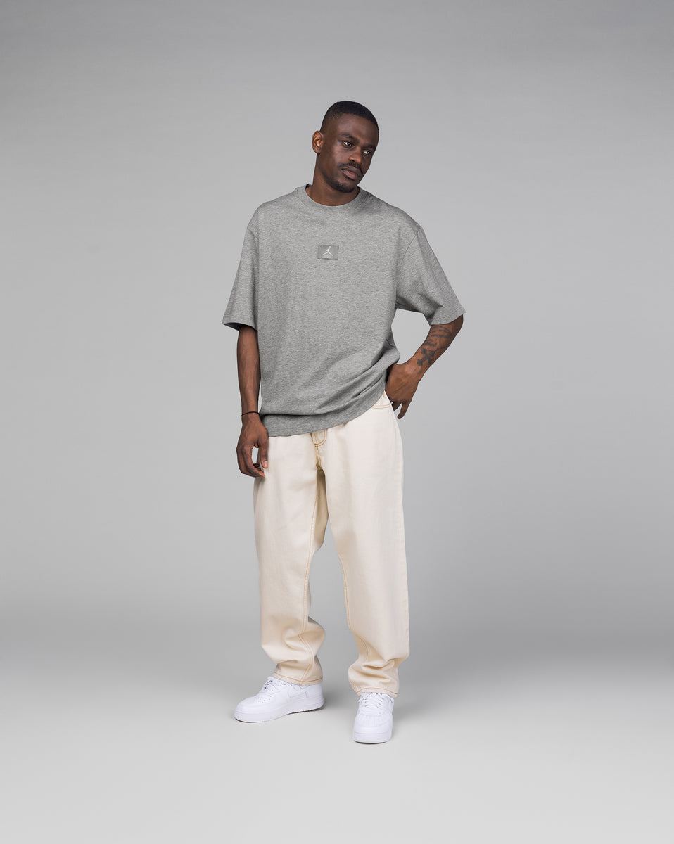【NIKE】厚手コットンTシャツJordan Flight Essentials 85 T NIKE】厚手コットンTシャツJordan Flight Essentials 85 T (Nike