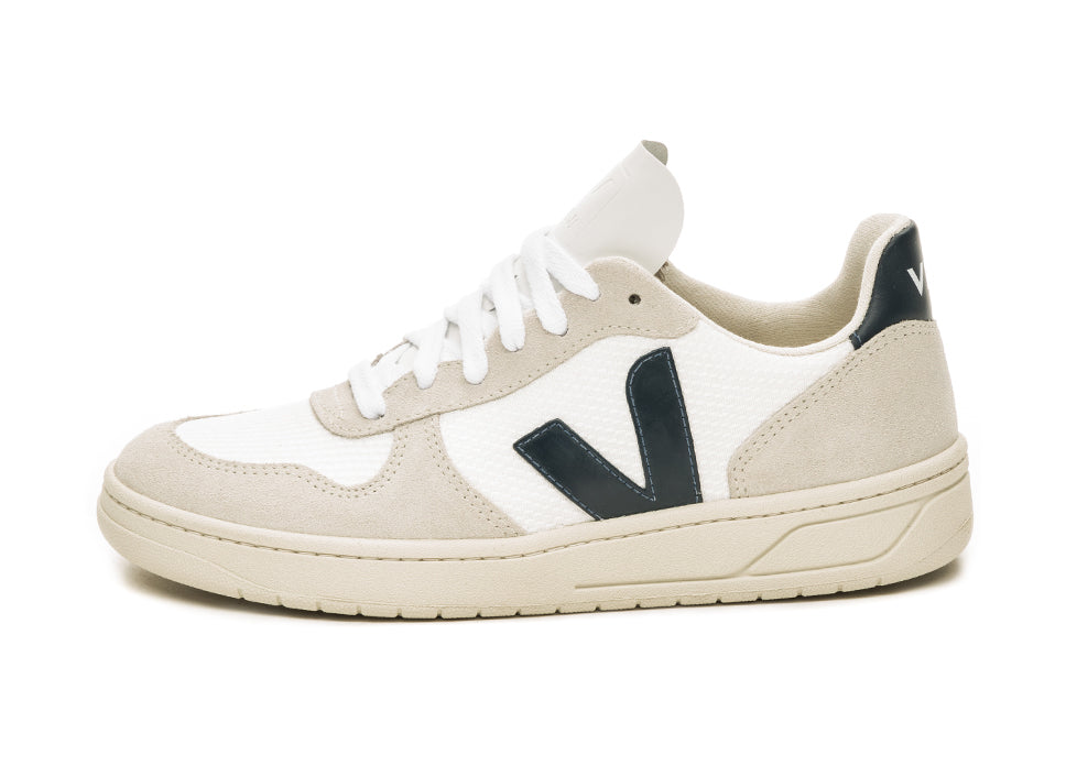 Veja V 10 B Mesh buy now at Asphaltgold Online Store