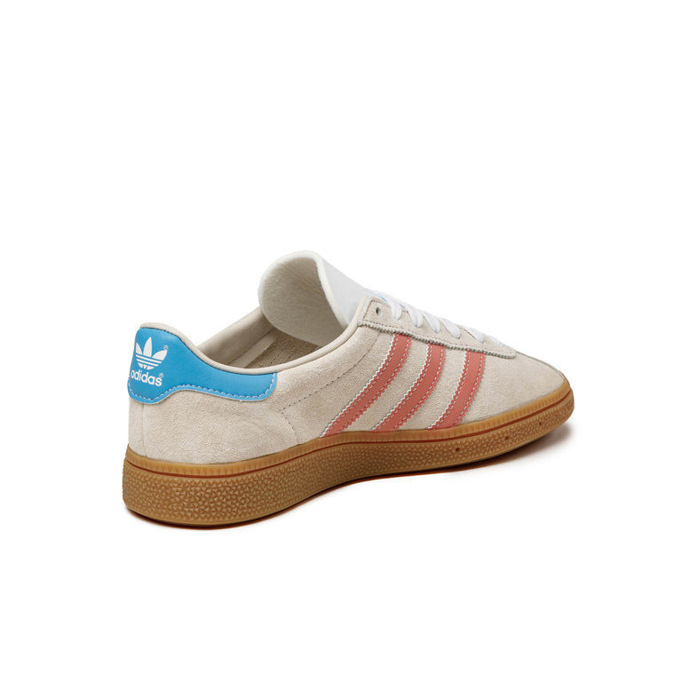 Adidas München 24