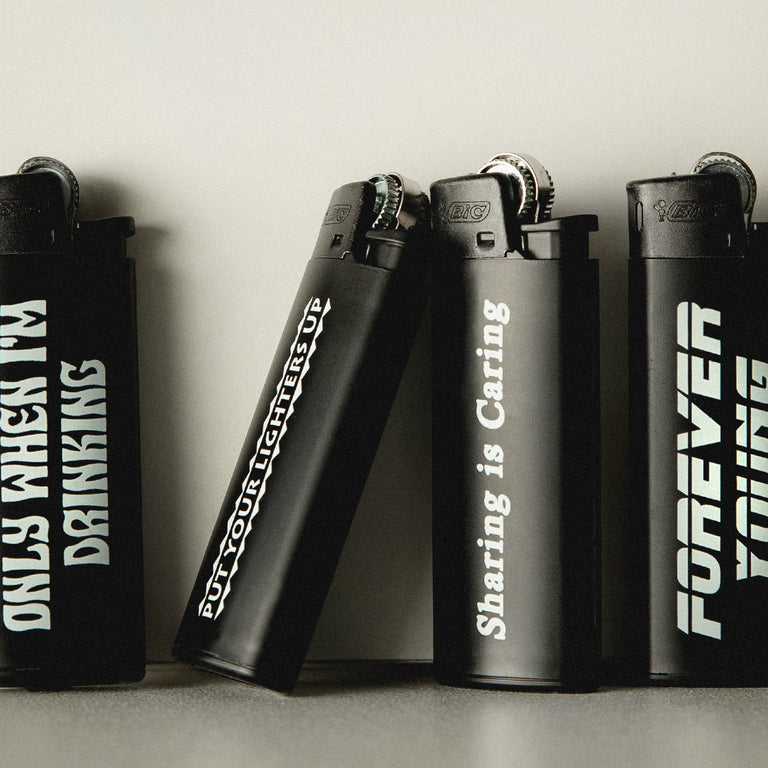 Asphaltgold Forever Young Lighter