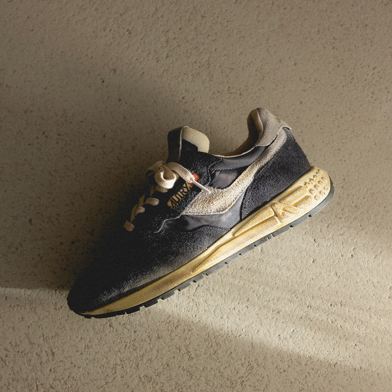 Autry Reelwind Low Nylon / Cracked Leather *Super Vintage* onfeet