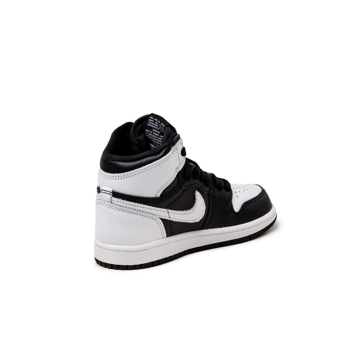White and black jordans retro online