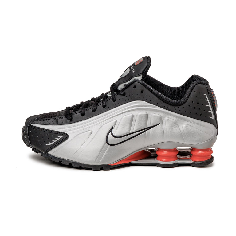 Nike Shox R4 - 41 / Metallic Silver / Metallic Silver / Black