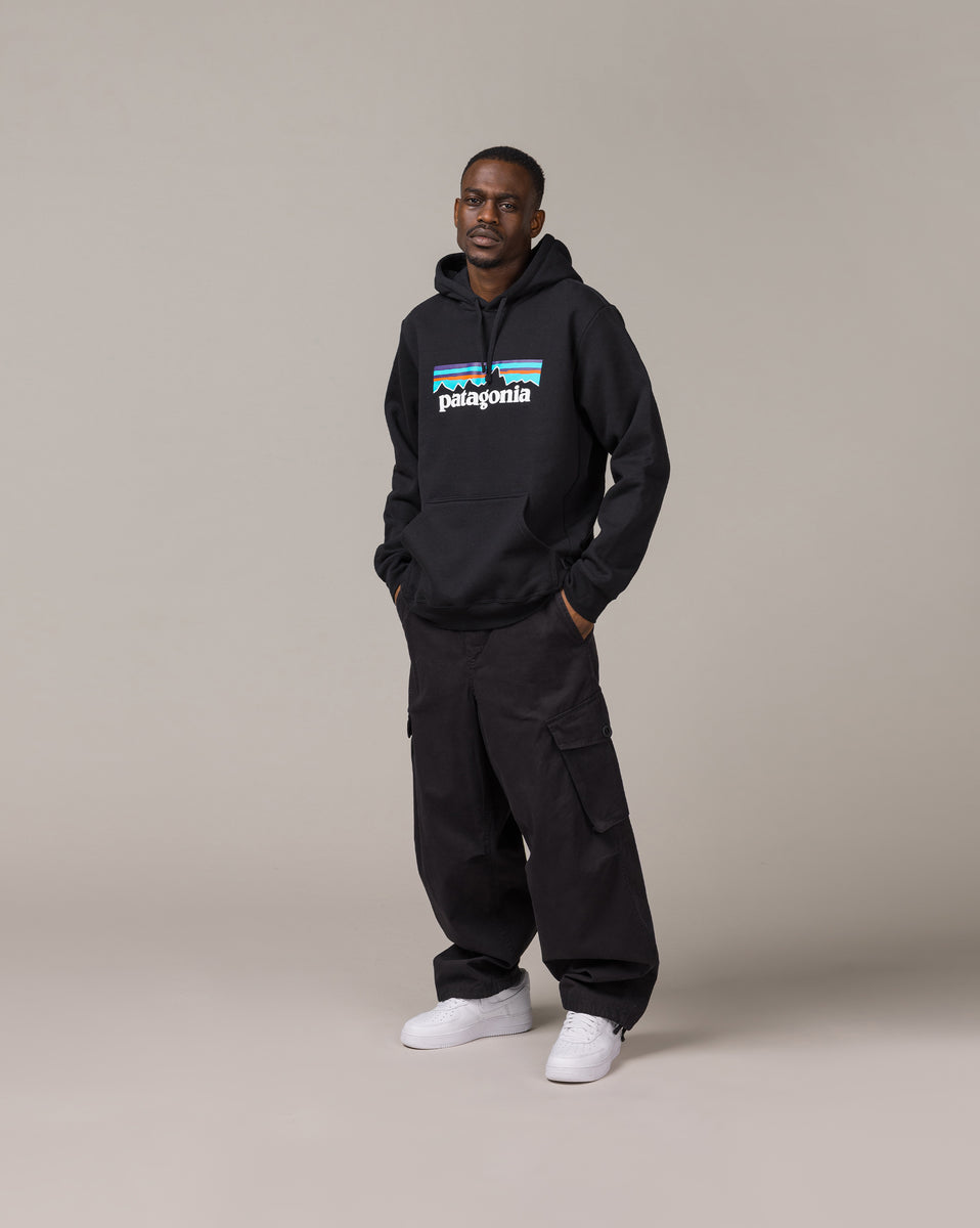 Black patagonia hoodie 2025