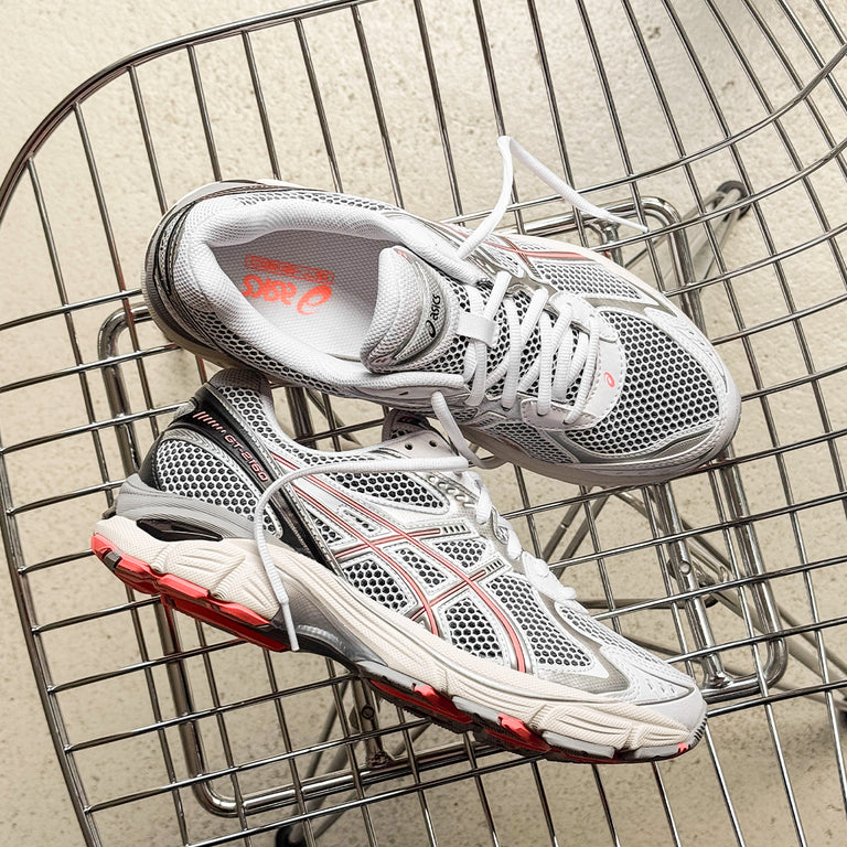 Asics GT-2160 onfeet
