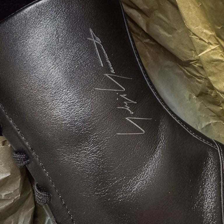 Adidas Y-3 GSG9 Hi onfeet