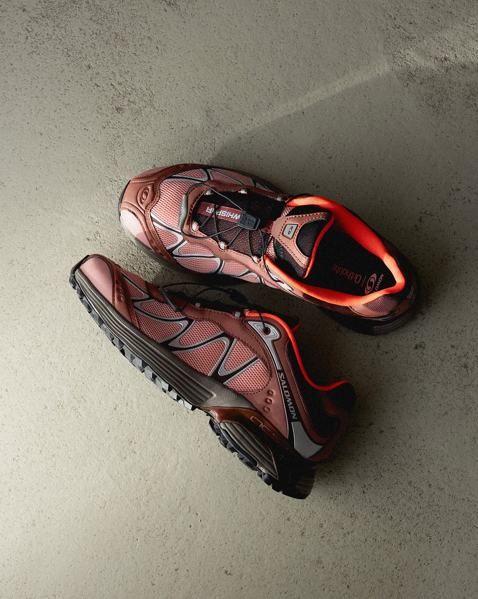 【SALOMON】XT-WHISPER PANHUI クリーム / レッドロゴ Salomon XT-Whisper Panhui Sneaker » Buy online now!