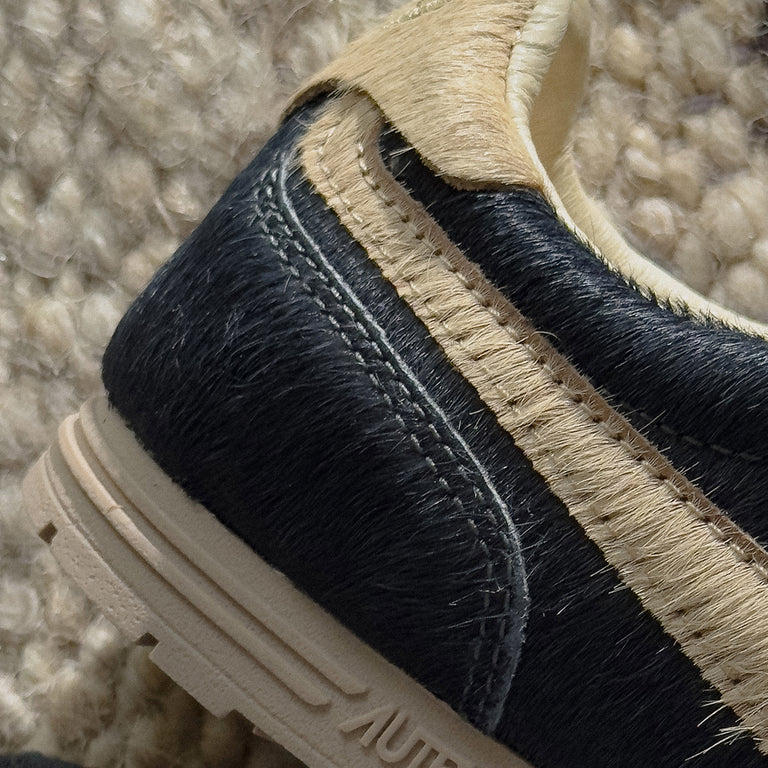 Autry Windspin W *Pony / Nylon* onfeet