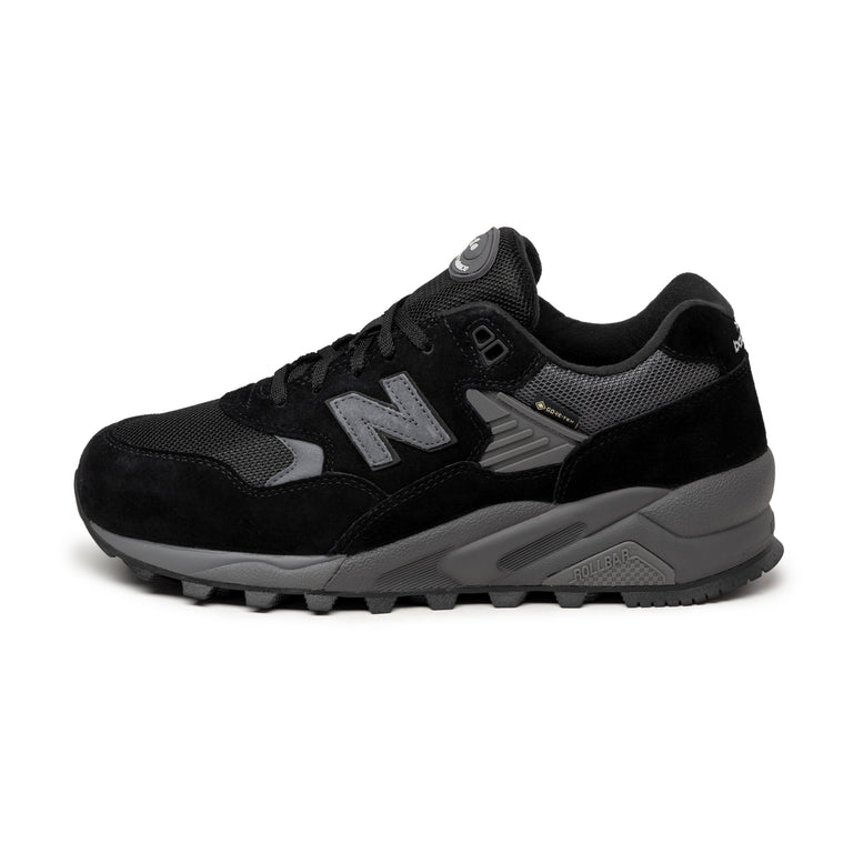 New Balance MT580RGR *Gore-Tex*