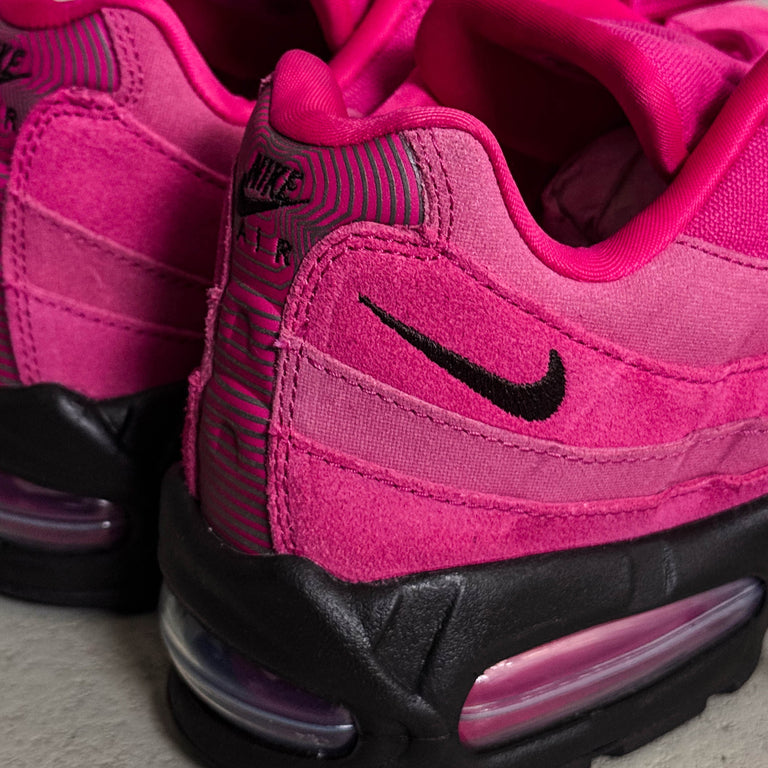 Nike Air Max 95 OG *Big Bubble* *Fireberry* onfeet