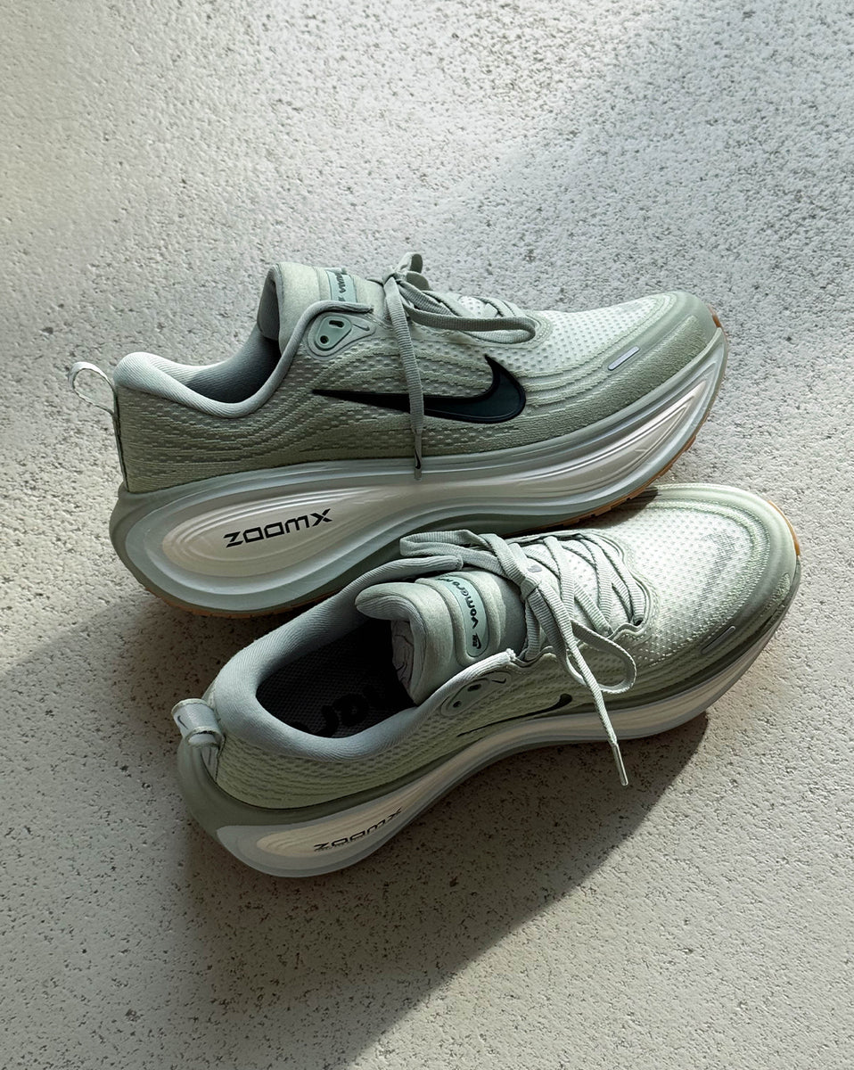 Nike Vomero Plus Sneaker » Buy online now!