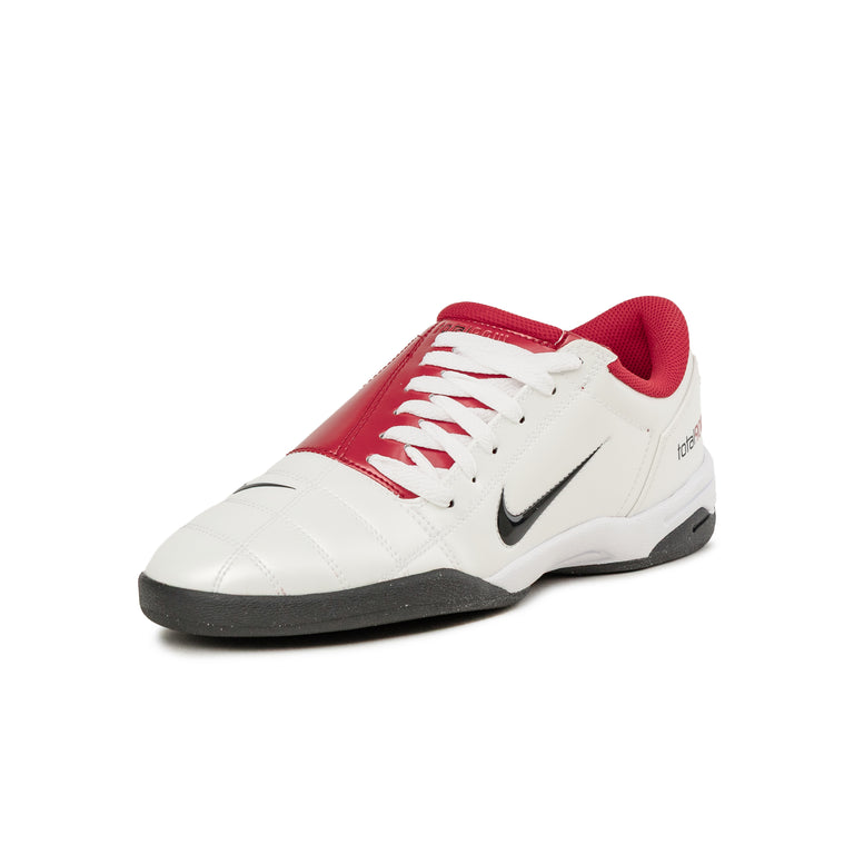 Nike Total 90