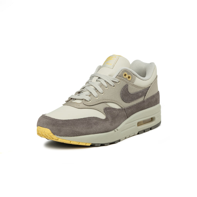 Nike Air Max 1 Premium