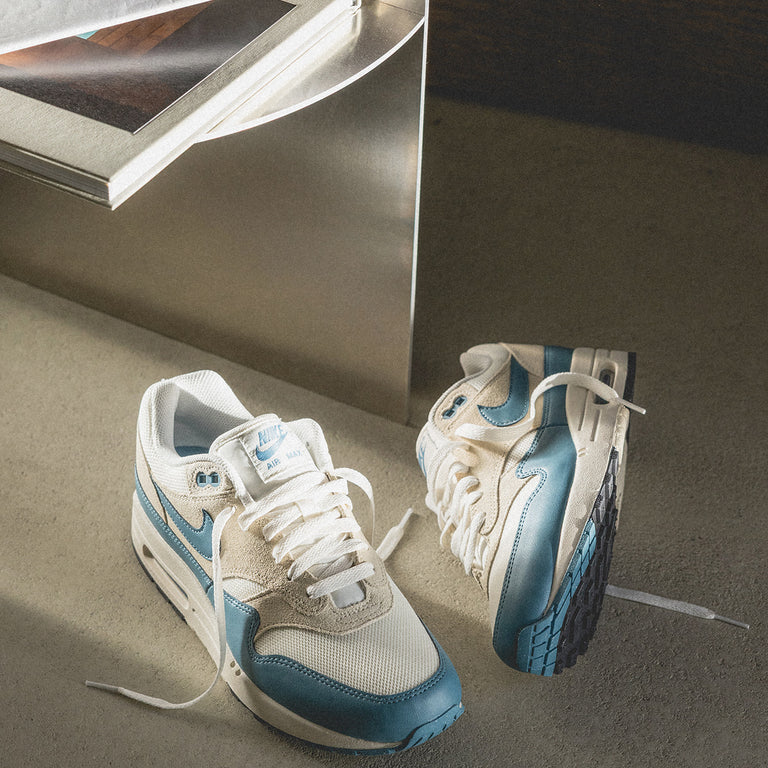 Nike Air Max 1 Essential onfeet