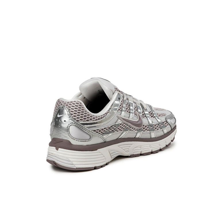 Nike Wmns P-6000
