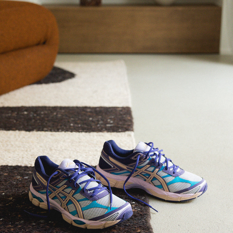 Asics GEL-Cumulus 16 onfeet