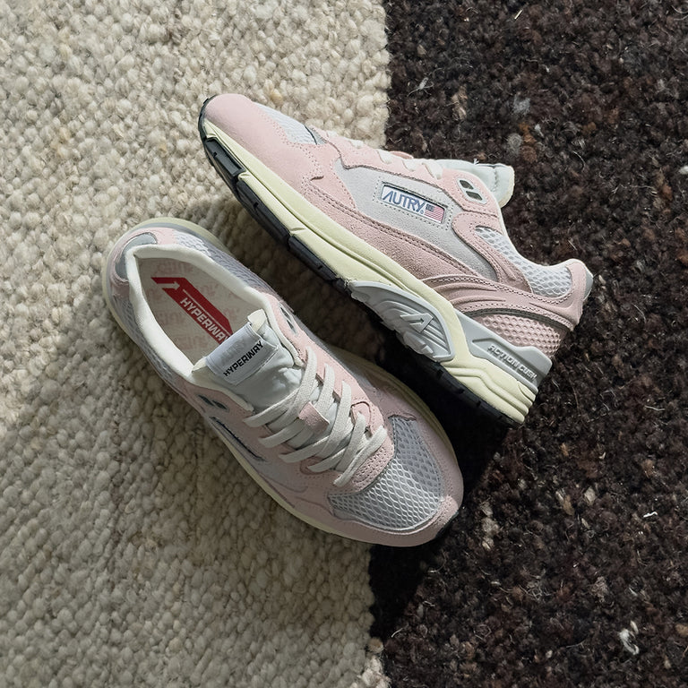 Autry Hyperway W *Suedebic / Mesh* onfeet