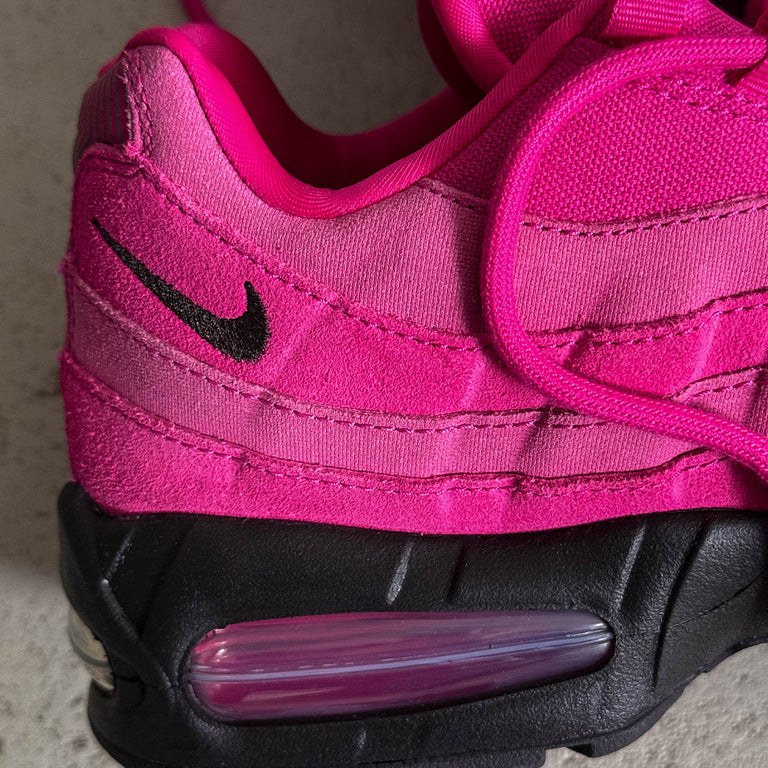 Nike Air Max 95 OG *Big Bubble* *Fireberry* onfeet