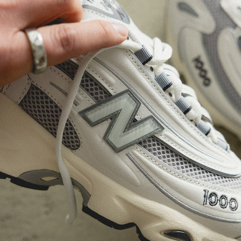 New Balance M1000MEW onfeet