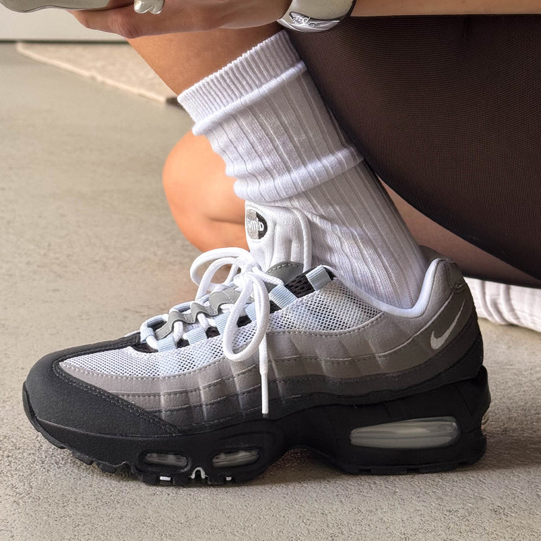 Nike Wmns Air Max 95 OG *Big Bubble* onfeet