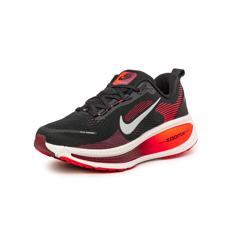 Nike Vomero 18 *Wide*