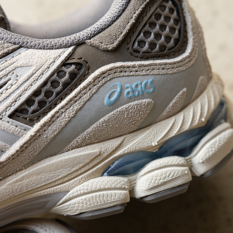 Asics GEL-NYC 2055 onfeet