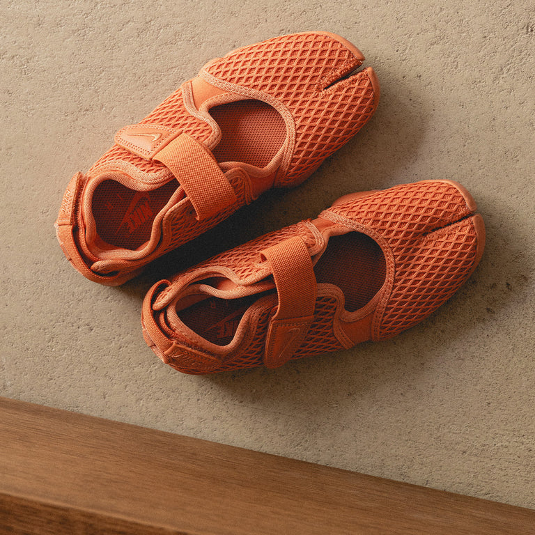 Nike Wmns Air Rift onfeet