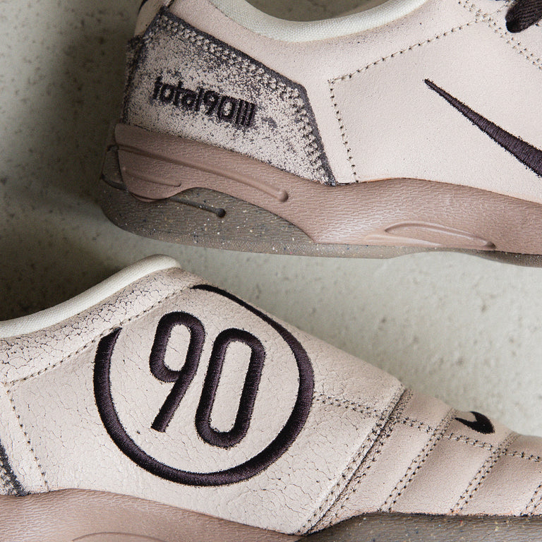 Nike Total 90 PRM onfeet