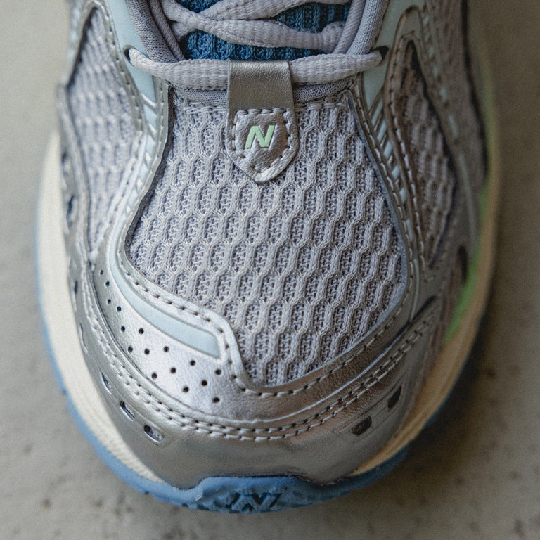 New Balance U1906RCR onfeet