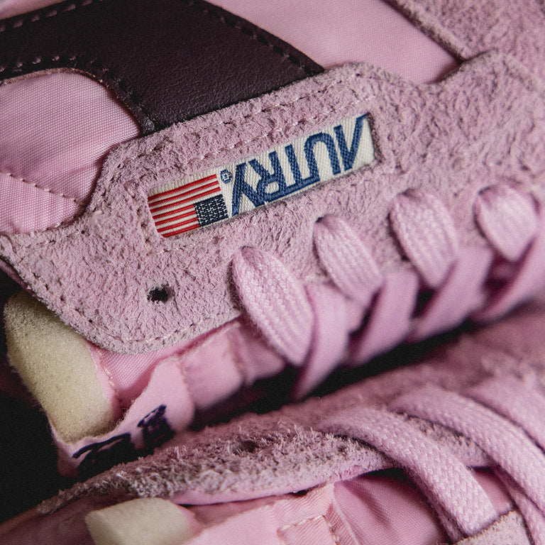 Autry Reelwind Low W *Suede / Net* onfeet
