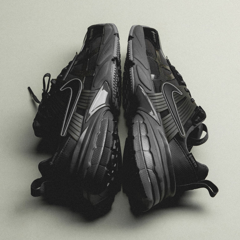 Nike Wmns V2K Run *GTX* onfeet