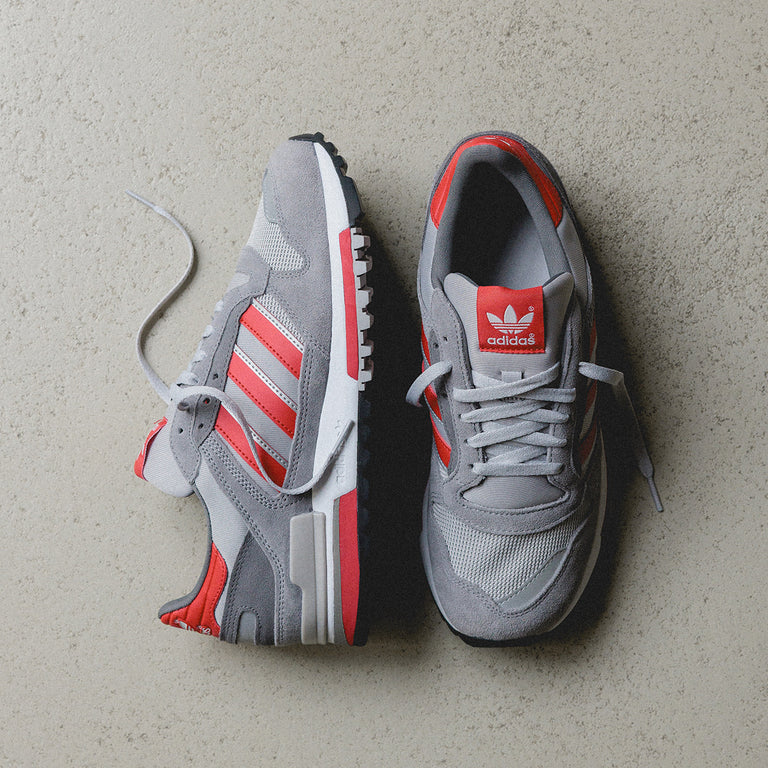 Adidas ZX 600 onfeet