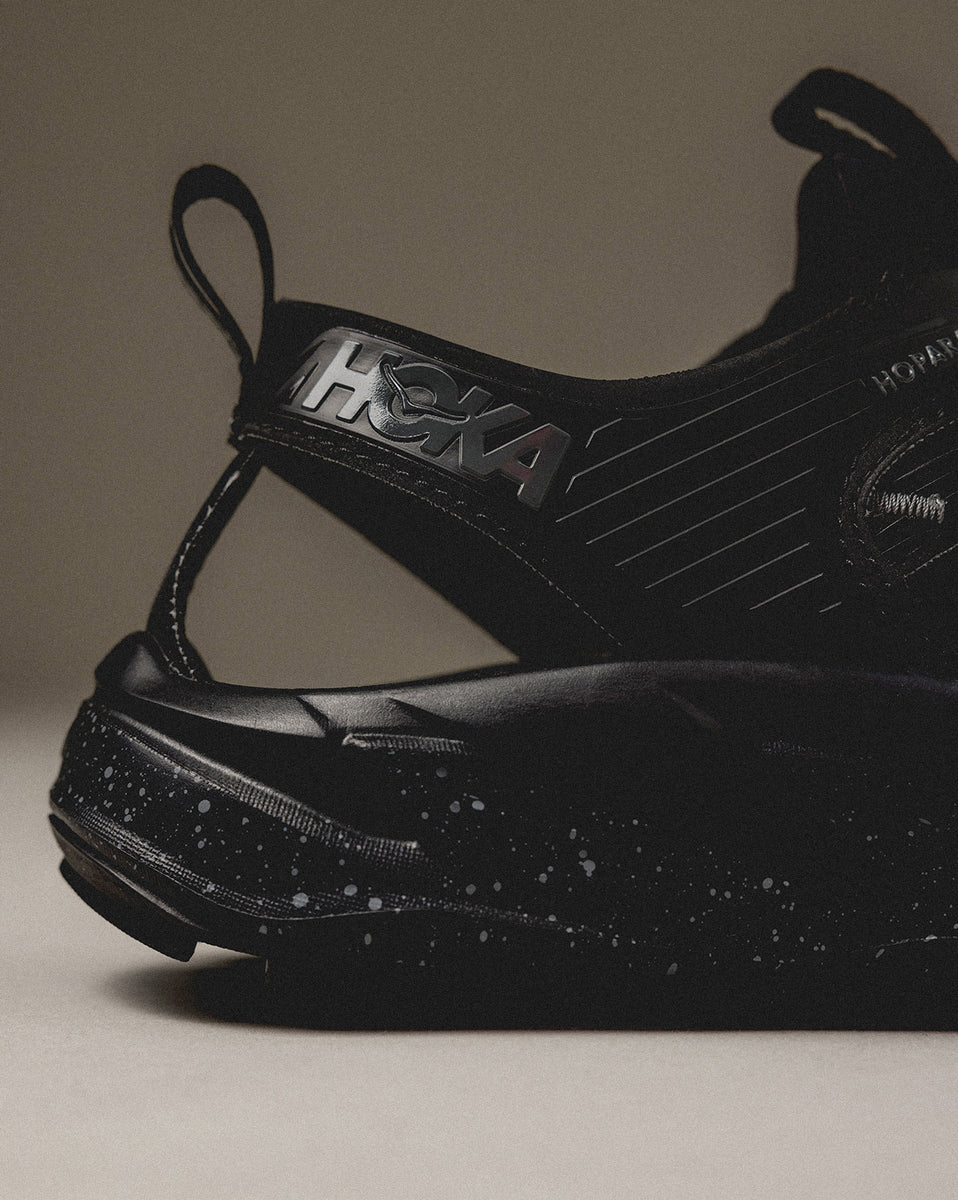 ☆韓国の人気【HOKA ONE ONE】☆Hopara - BLACK / CASTLEROC.K☆ THEROOM | HOKA Hopara - Black / Castlerock