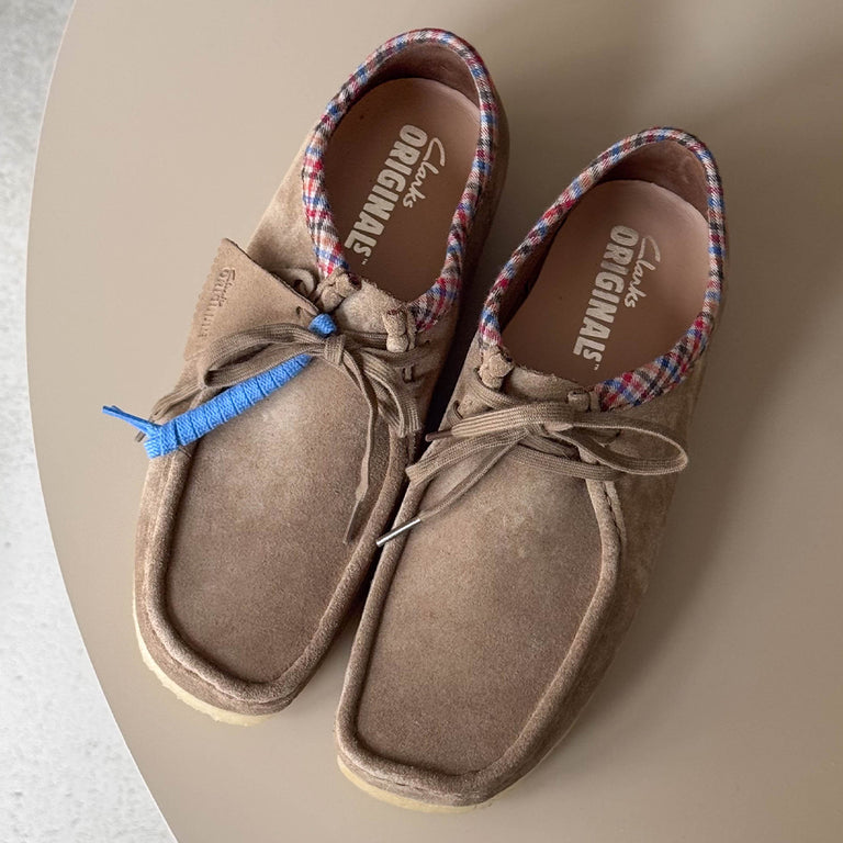 Clarks Originals Wallabee onfeet