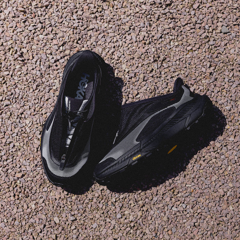HOKA Project Transport onfeet