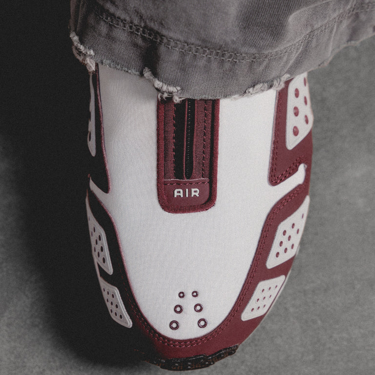 Nike Wmns Air Max SNDR onfeet